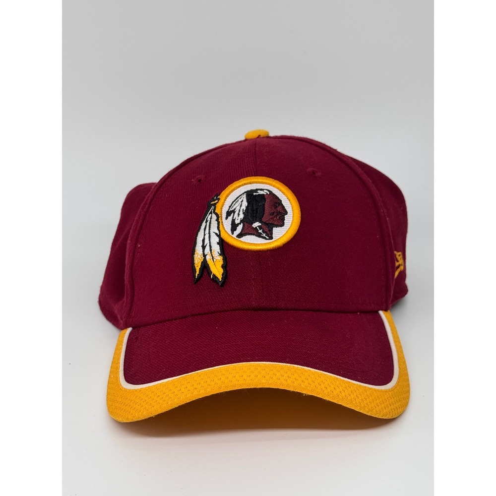 New Era Washington Redskins Sideline Hat S/M Burgundy 39THIRTY Stretch Fit NFL